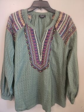 Tolani Bohemian Sage Green Embroidered V-Neck Tunic
